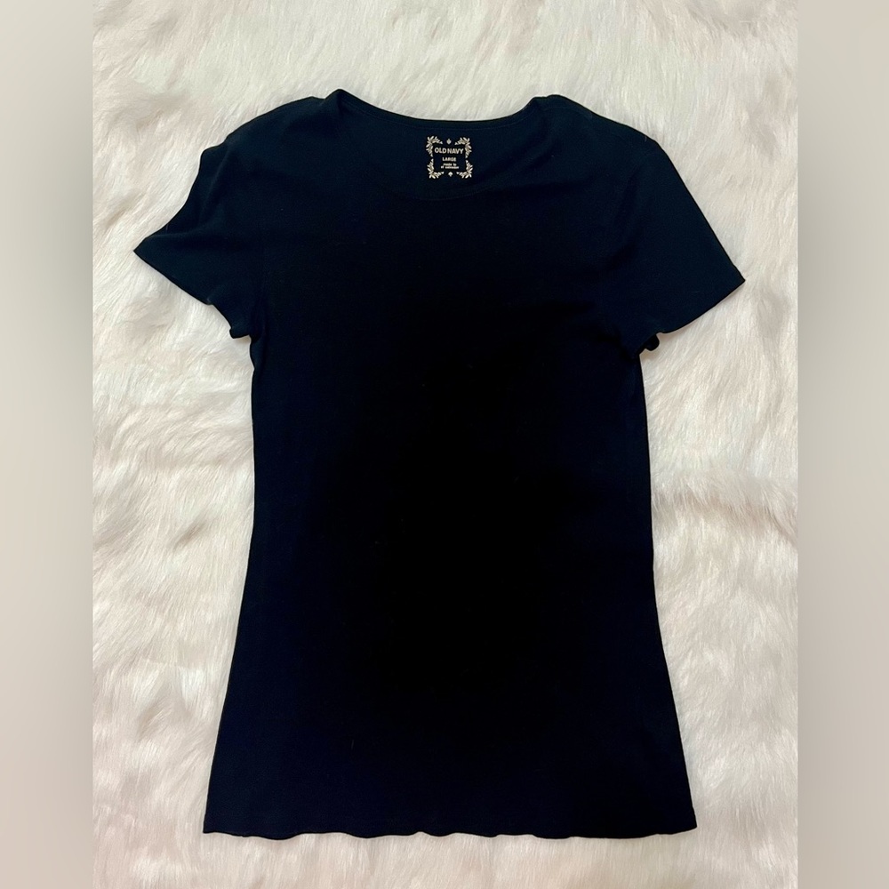 Old Navy T-shirt